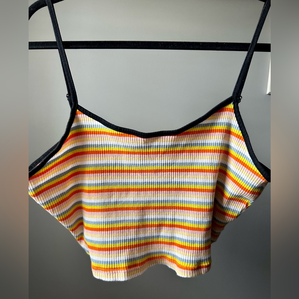 💙💛❤️🩷Crop Top - Size 2XL🩷❤️💛💙